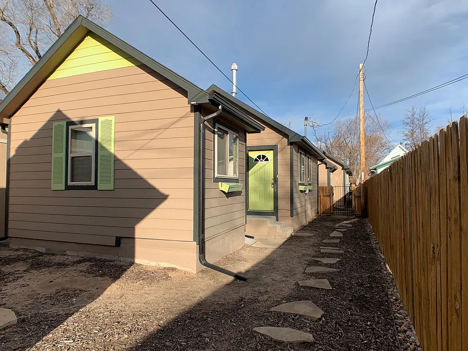 720 S Cascade Avenue
