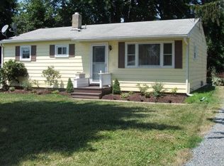 403 Maple Manor Dr, Elmira, NY