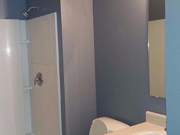 5th image of 8068 Beechwood Blvd #275