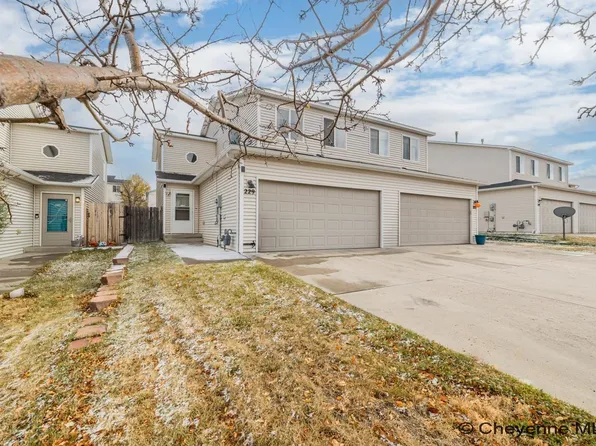 229 Patton Ave, Cheyenne, WY 82007