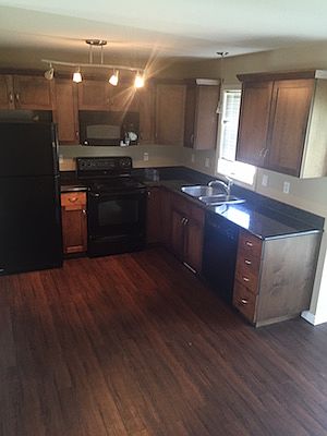 5th image of 303 Slimmon Pl #119