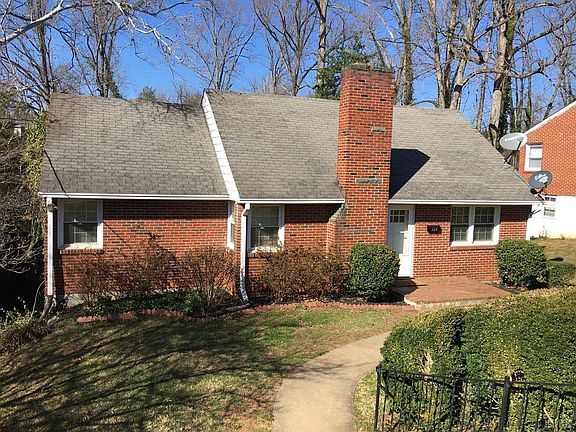 3rd image of 516 Oakridge Blvd