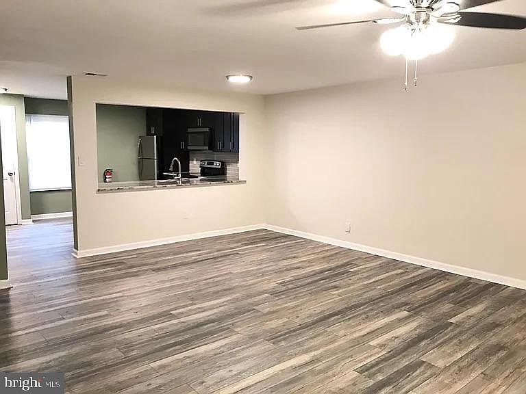 1st image of 203 Bromley Est