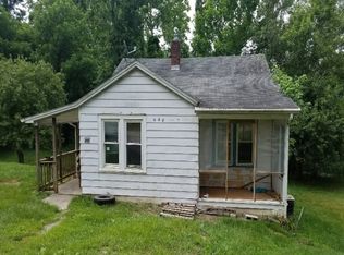 4004 Brookmont Rd, Pulaski, VA 24301