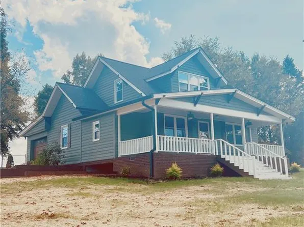 2068 Sulphur Springs Rd, Taylorsville, NC 28636