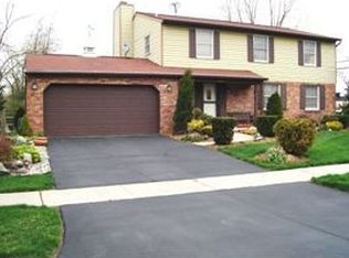 6708 Addington Ln, Sylvania, OH 43560