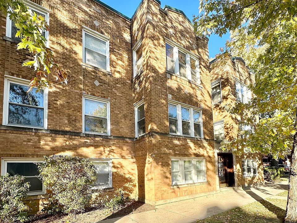 2nd image of 4204 W Leland Ave #1