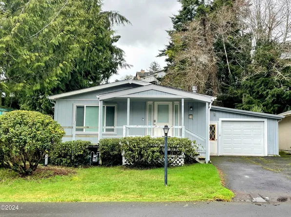 923 SE Bay Blvd Unit 13, Newport, OR 97365