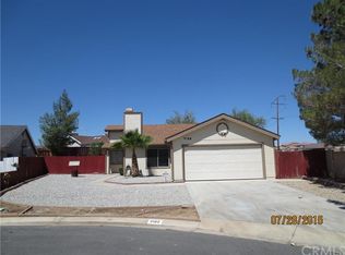 9188 Applewood Ln, Hesperia, CA 92344