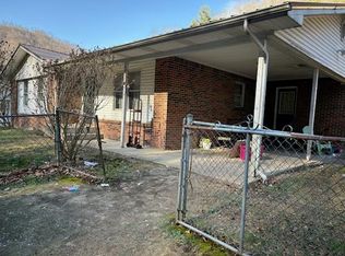 5362 Raccoon Rd, Raccoon, KY 41557