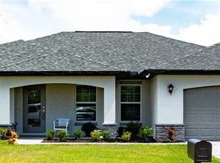 1921 SW 30th Ter, Cape Coral, FL 33914