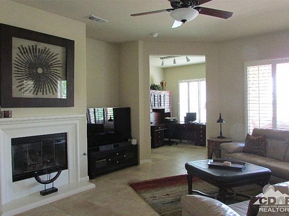 5th image of 81544 Avenida Sombra