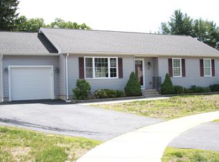 23 Green Way, Springfield, MA 01118