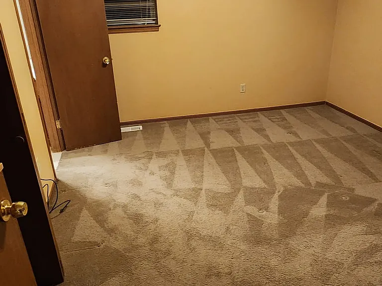 7916 Duane Dr — Photo 10
