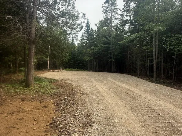 27-12 Winter Road, Rangeley, ME 04970