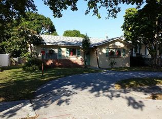 937 Sunset Rd, West Palm Beach, FL 33401