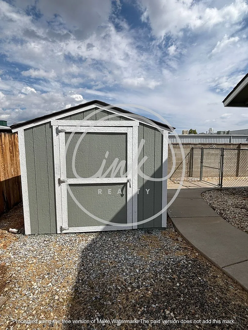 3 Bedroom 2 Bathroom Home in Gardnerville Ranchos — Photo 3