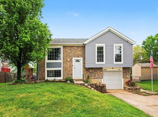 5406 Stone Hill Dr, Taylor Mill, KY 41015