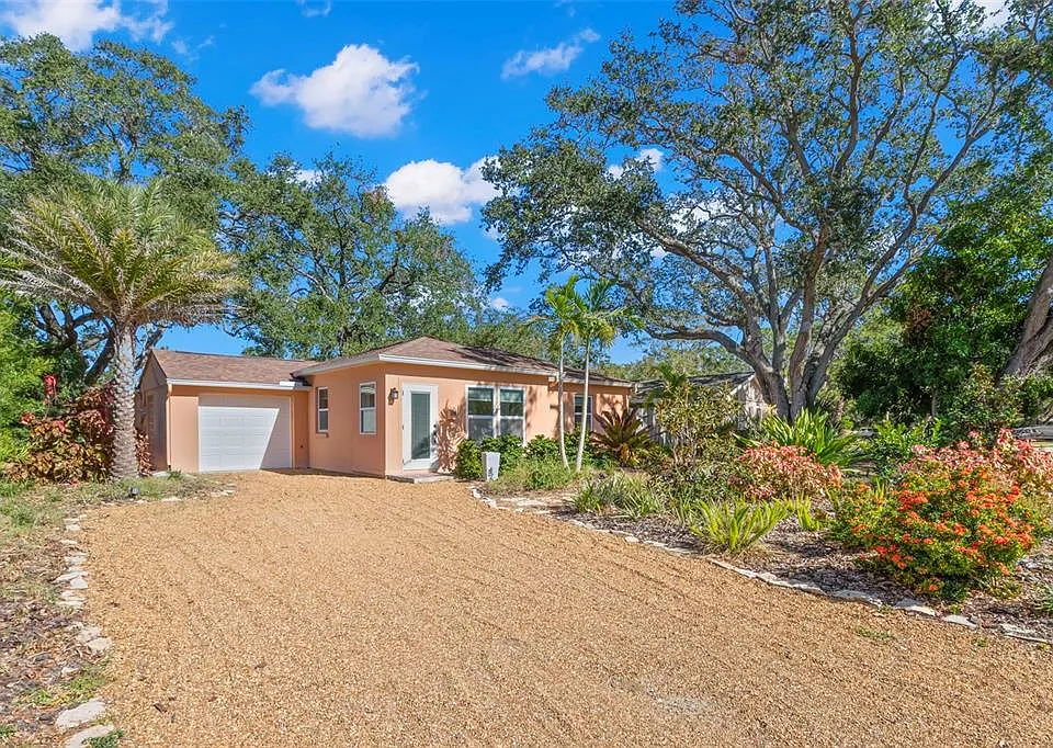 3501 Boca Ciega Dr N