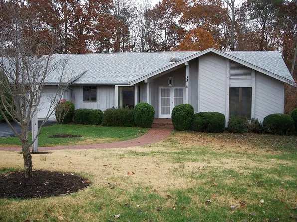 33 Glade Ct, Altavista, VA 24517