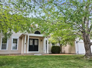 210 W Deer Creek Rd, O'Fallon, IL 62269