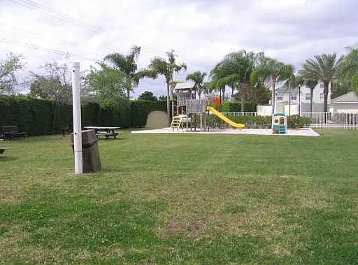 2100 Greenview Shores Blvd #519 — Photo 23