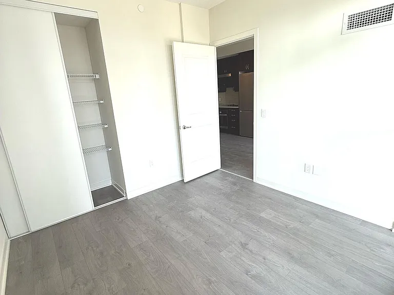 38 Annie Craig Dr #2207 — Photo 11