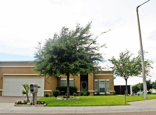 10502 Sanderania Ct, Laredo, TX 78045