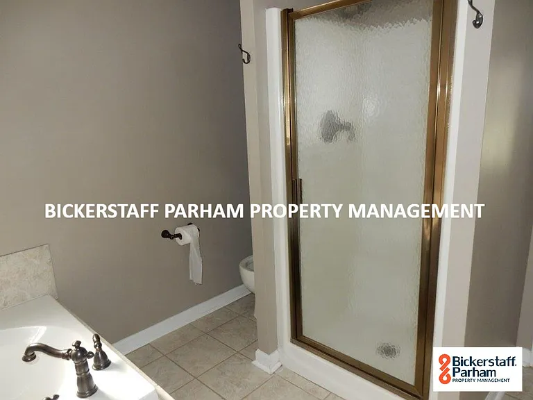 7455 McKee Rd — Photo 14