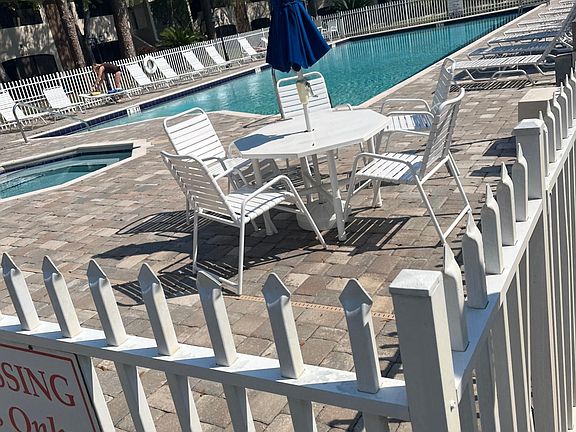 3rd image of 3020 Bonaventure Cir APT 202