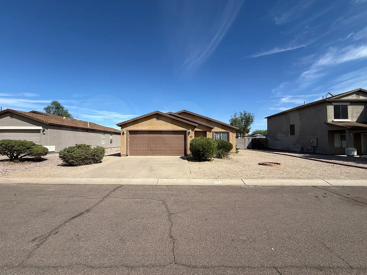2 bed, 2.0 bath, 970 sqft, $1,650 — Photo 1