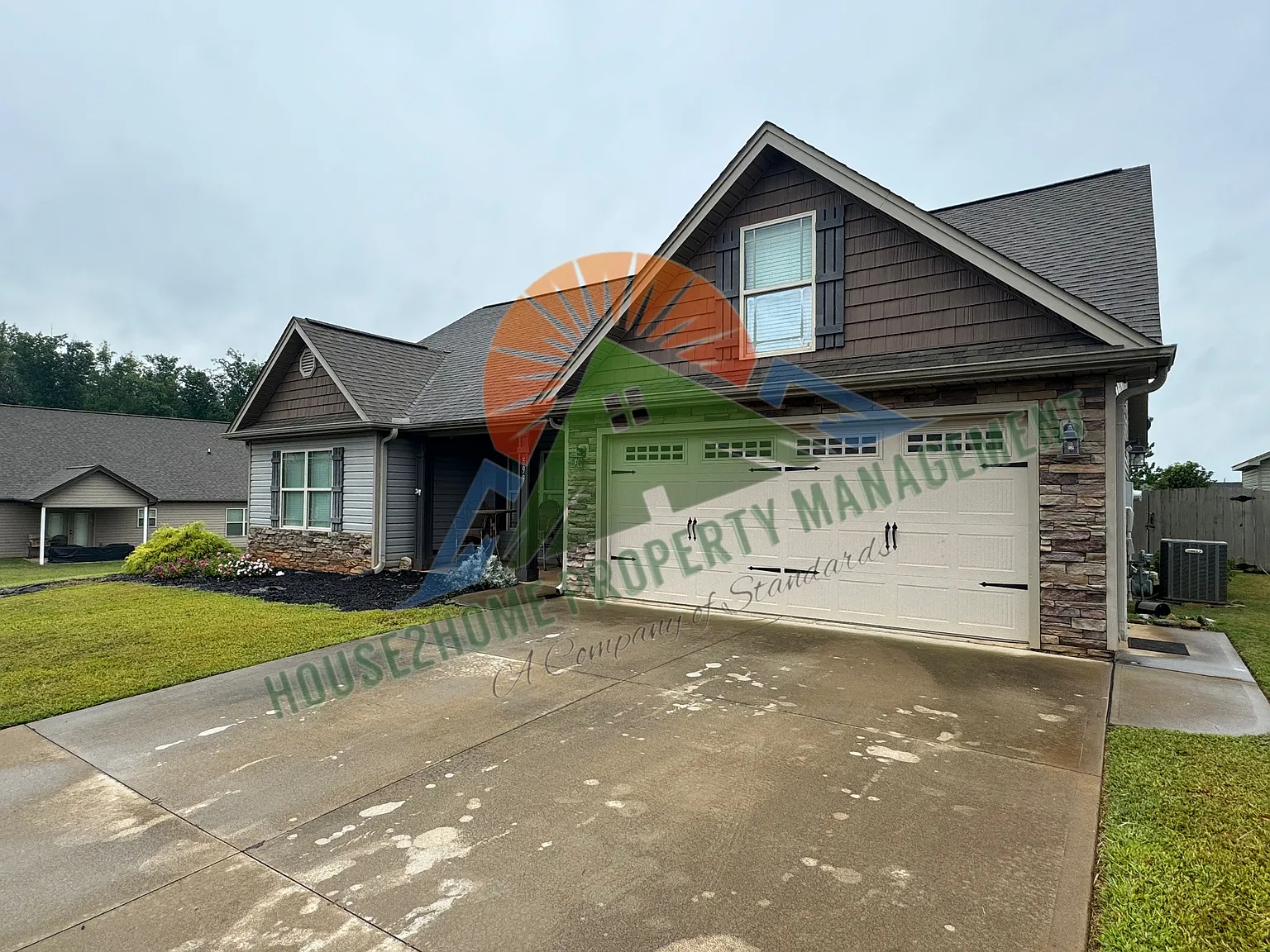 3 bed, 1552 sqft, $2,700 — Photo 2
