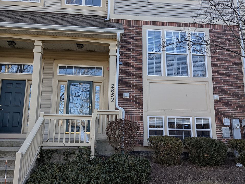 1st image of 2852 N Greenwood Ave