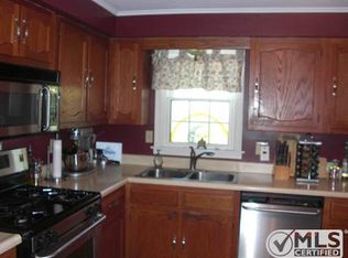 77 Forest Hill Rd, Proctor, WV 26055