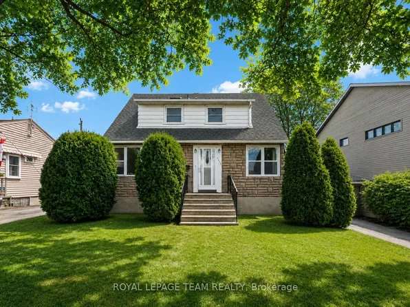 1272 Livingstone Ave, Ottawa, ON K1H 7P8