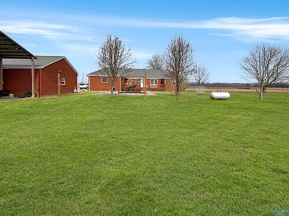 5th image of 712 Bo Howard Rd