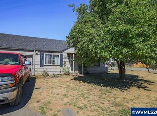 280 N Seneca Rd, Eugene, OR 97402