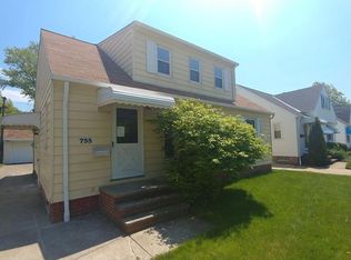 755 E 249th St, Euclid, OH 44123