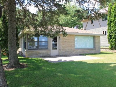 212 Rickers Bay Rd, Neenah, WI, 54956