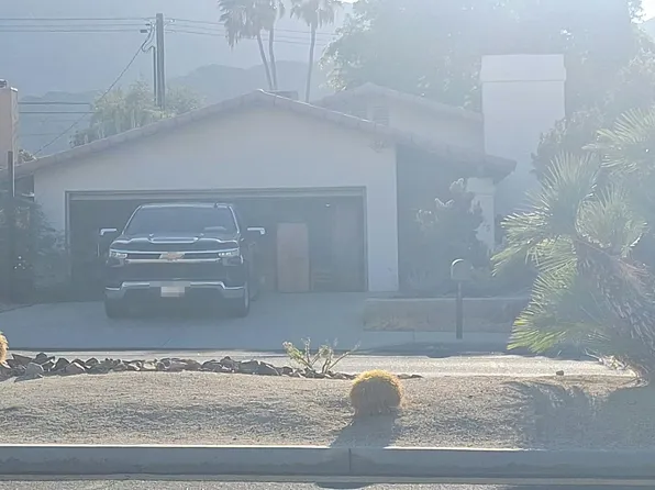 54075 Eisenhower Dr, La Quinta, CA 92253