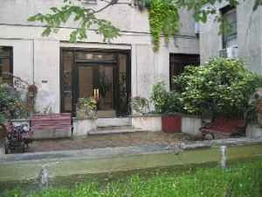 Rented by Alta Real Estate | media 2
