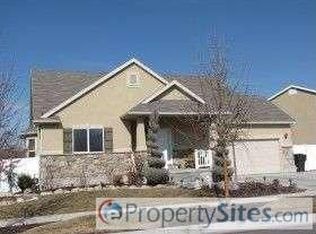 479 E Lourdes Ln, Tooele, UT 84074