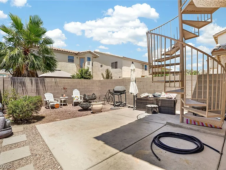 7566 Glowing Ember Ct #201 — Photo 22