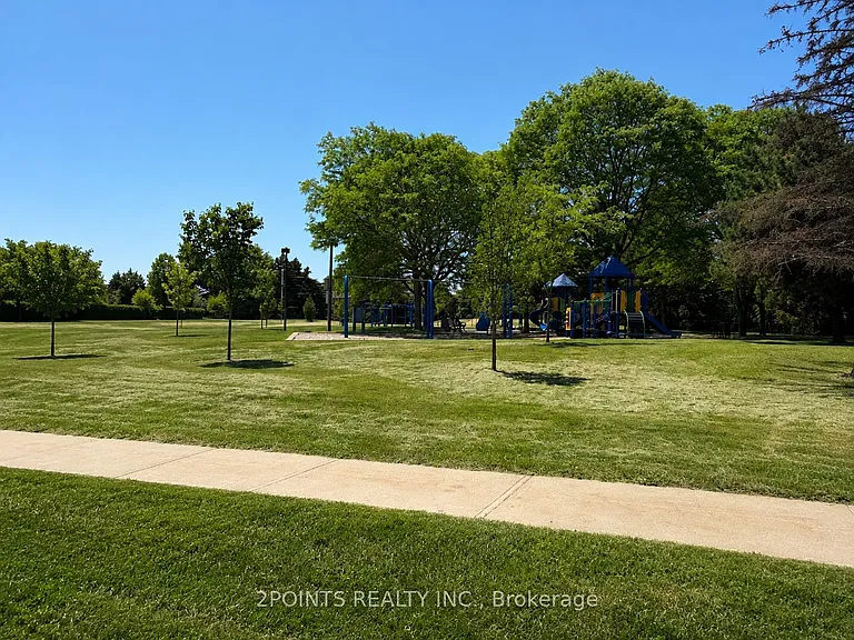 49 Mill Arbour Ln — Photo 12