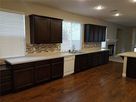 5th image of 3412 Lacebark Pine St
