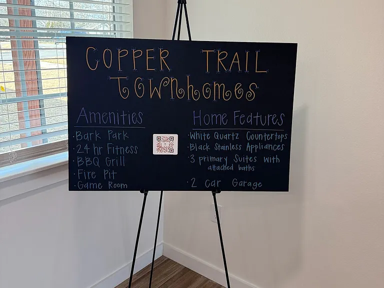 Copper Trail Townhomes — Photo 9