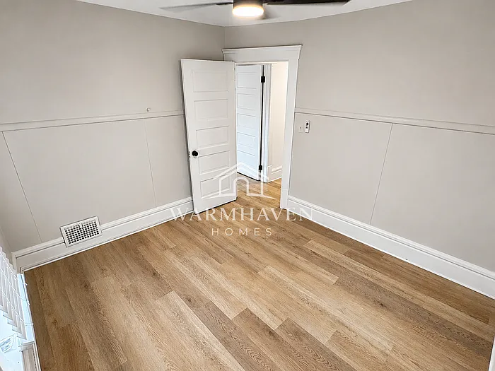 212 Gale St — Photo 15