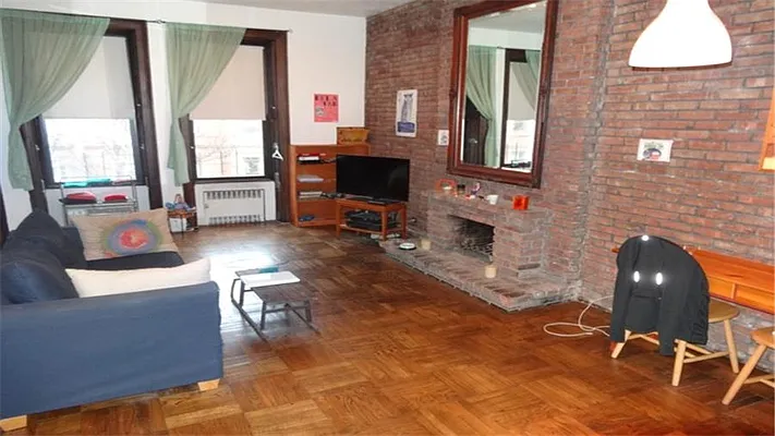 Rented by Fenwick Keats Real Estate | media 20