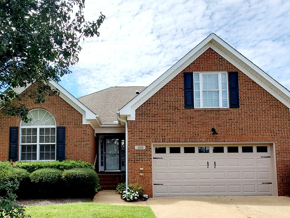 100 Stetten Ct