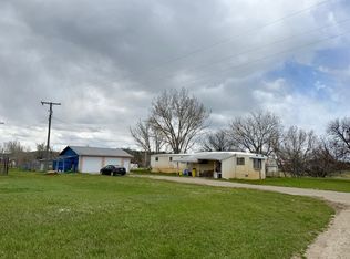 8 1st Ave, Musselshell, MT 59059